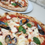 Pizzeria Amalfi food