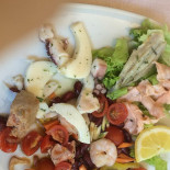 Lo Scoglio food