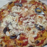 Lo Scoglio food