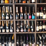 Vinoteca Modena drink