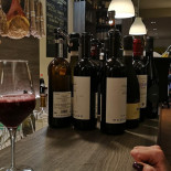 Vinoteca Modena drink