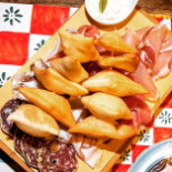Joe Scarpetta Comida