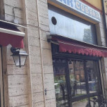 Chapeau Exterior