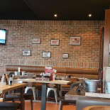 Roadhouse Modena Dentro