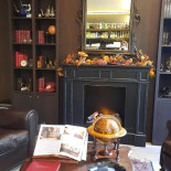 Damedeo À l'intérieur