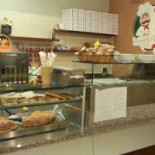Pizza E Panuozzo À l'intérieur