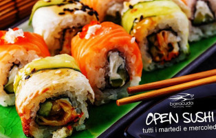 Barracuda Tropical Maki food