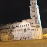 Manà Modena Exterior
