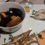 Loro Di Napoli food