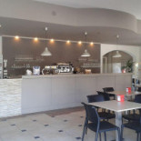 Ventidue À l'intérieur