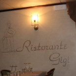 Gigi À l'intérieur
