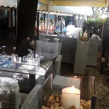Gigi À l'intérieur