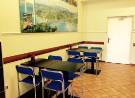 New Point Pizzeria-kebap-grill inside