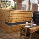 La Bodega Argentina Dentro