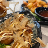 Sushi Koi food