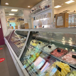 Gelateria Vignolese inside