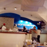 Pizzeria Sottovento inside
