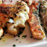 Bellavita Pizzeria food