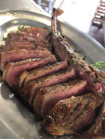 Aris Pizzeria Wine Pub food