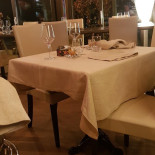 Hostaria 8.b À l'intérieur