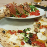 Donn' Angelin food