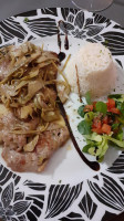 Lo Spago Pizzeria food