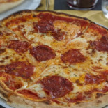 Pizzeria La Pignatta food