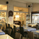 Tender À l'intérieur