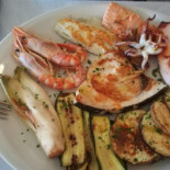 Plaza 13 Comida