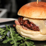 Guest House Pub Comida