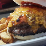 I Cugini Pizza Burger food
