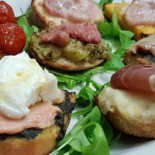 I Cugini Pizza Burger food
