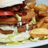 I Cugini Pizza Burger food