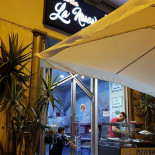 Pizzeria La Nuova Italia Fratelli Barretta outside