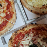 Pizza Fritta Nourriture