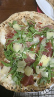 Lui È ' Peggio Di Me Pizzeria Braceria Girarrosto food