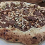 Pizza Prestige food