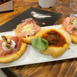 Pizza Prestige food