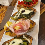 Pizza Prestige food