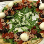 Pizza Prestige food