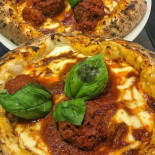 Pizza Prestige food