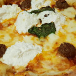 Pizza Prestige food