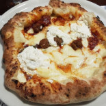 Pizza Prestige food