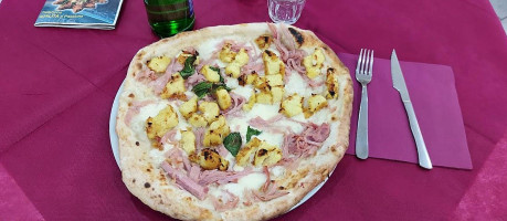 Cirù Pizza E Fritti food