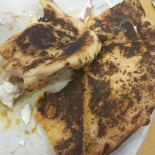 Mozzarella E Basilico Quarto (na) Comida