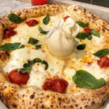 Mozzarella E Basilico Quarto (na) Comida