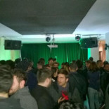 Frequency Dentro