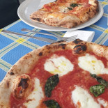 Pizzeria Napoli Napoli food