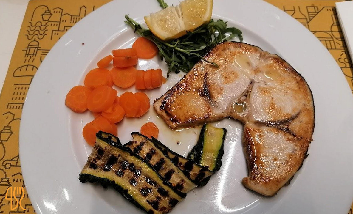 Il Poggio Comida