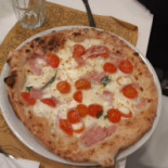 Il Poggio Comida